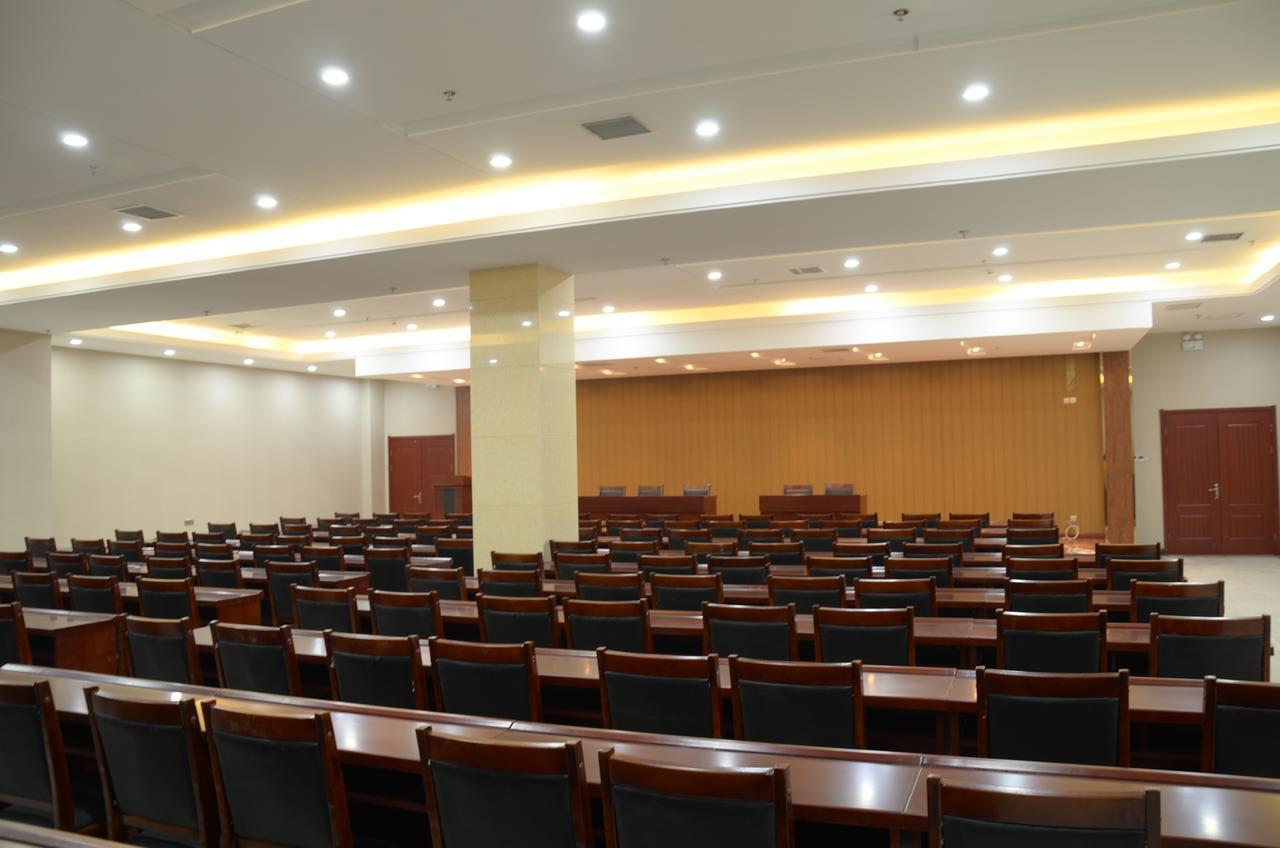 Super 8 Henshui Zhongxin North Avenue Hotel Hengshui Exterior foto